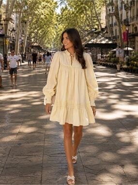 En Saison Butter Yellow Midi Dress